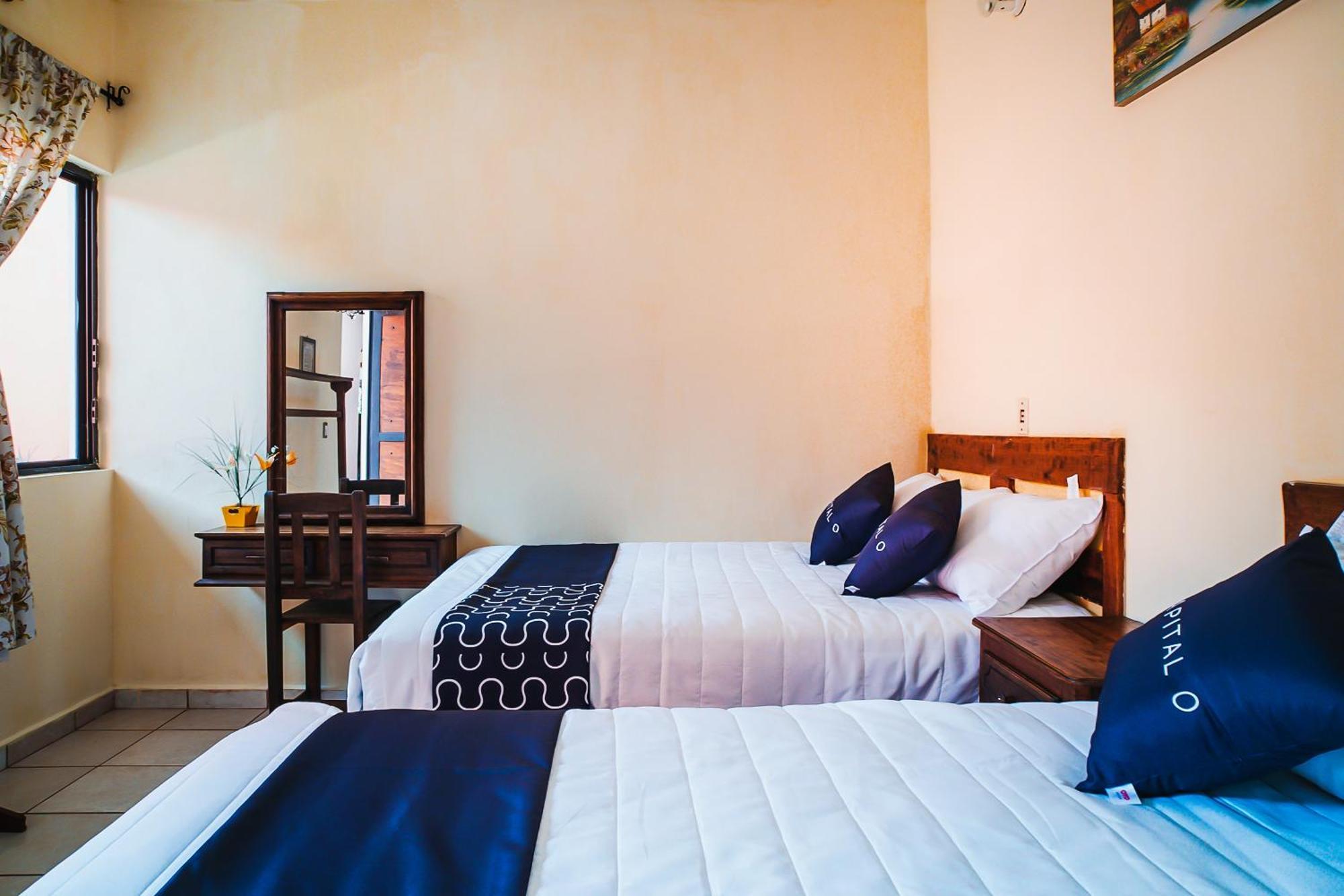 Capital O Hotel Aurora, Tuxtla Gutierrez Bagian luar foto
