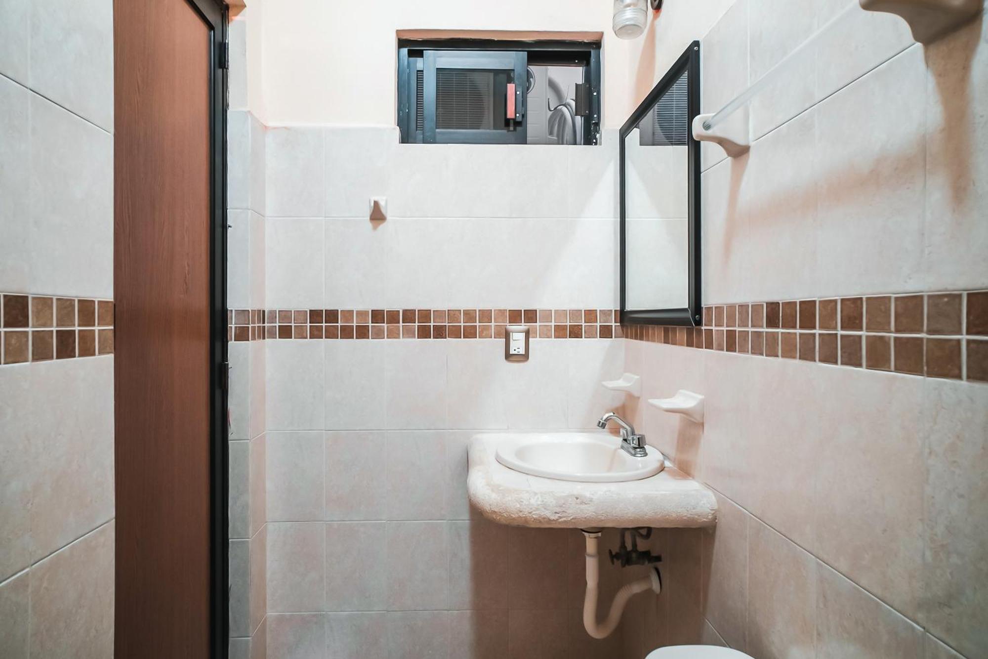 Capital O Hotel Aurora, Tuxtla Gutierrez Bagian luar foto